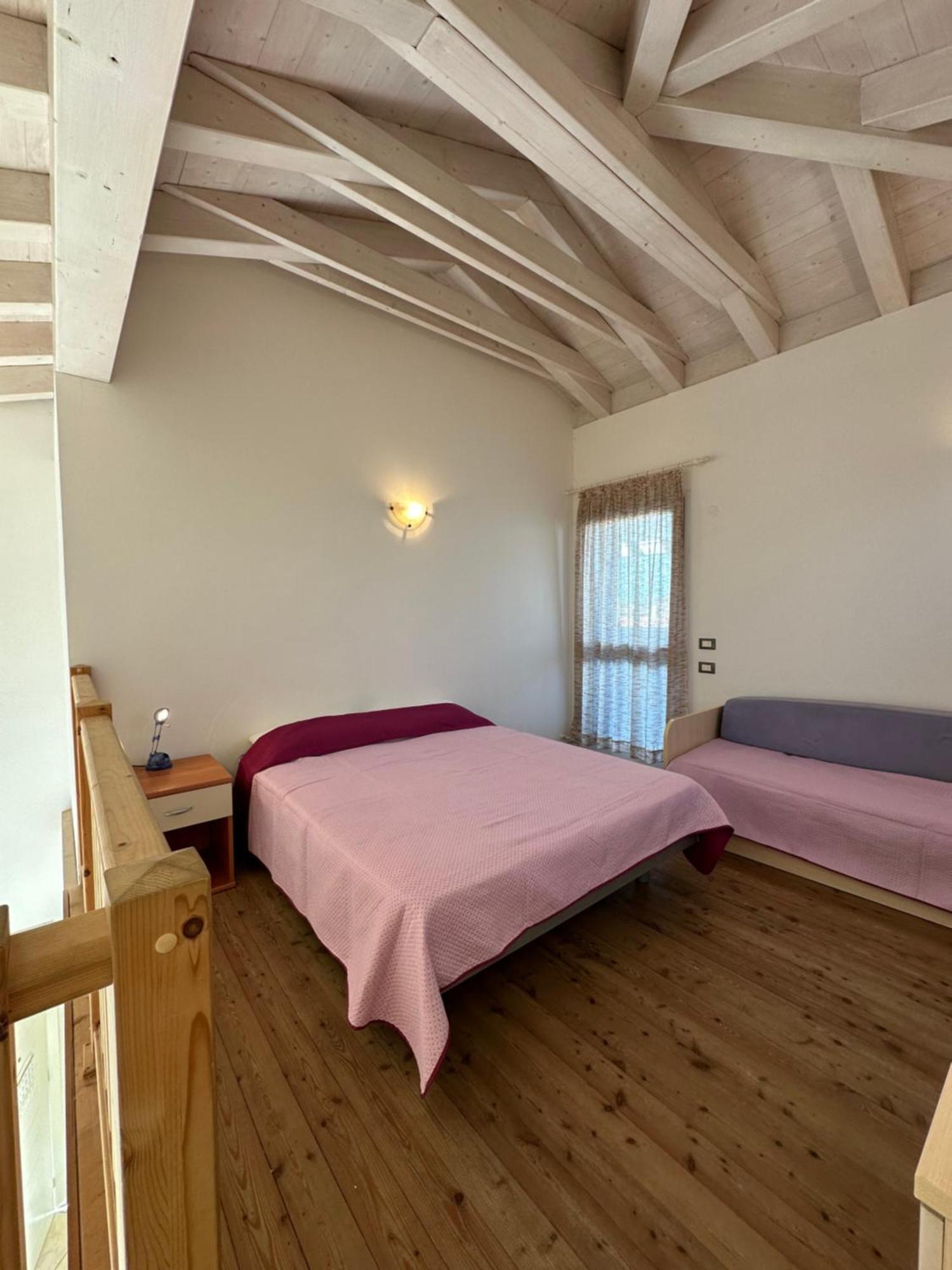 קאורלה Residence Stefania Attici Su 2 Livelli - Agenzia Cocal מראה חיצוני תמונה
